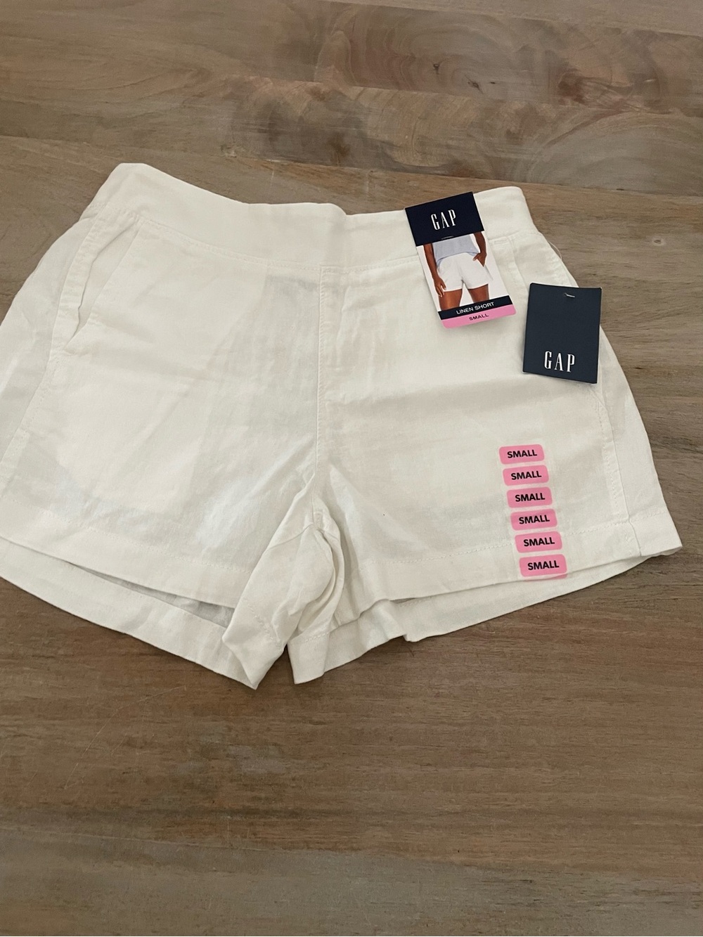 GAP Women's Cream Linen-Blend Bermuda Shorts